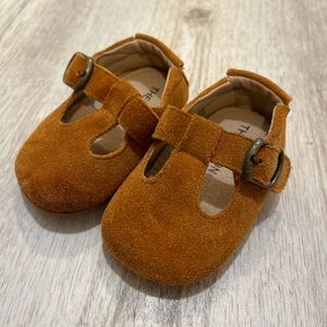 Thee Bron Baby soft shoes